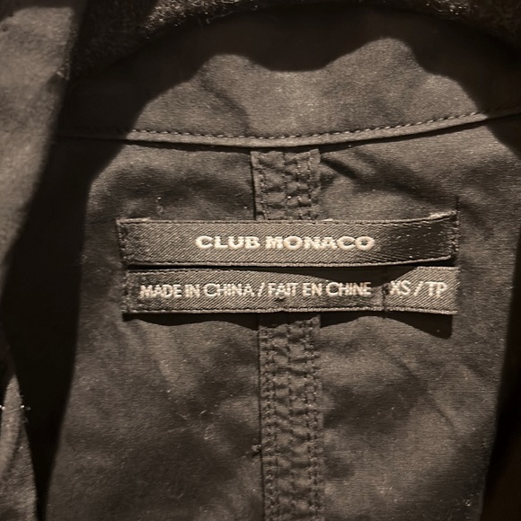 Club Monaco, high neck ruffled sleeveless blouse (XS) - Picture 3 of 3